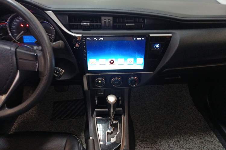 Used Toyota Corolla 2017 Revised Version 1.2T S-CVT GL Audio And AC Panel