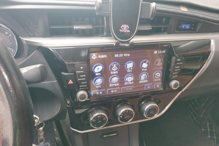 Used Toyota Corolla 2017 1.2T Manual GL Audio And AC Panel