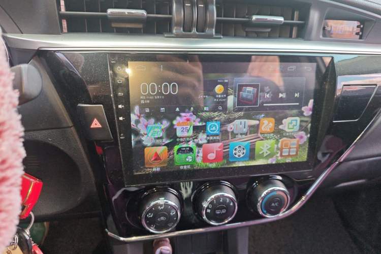 Used Toyota Corolla 2017 1.6L CVT GL Audio And AC Panel