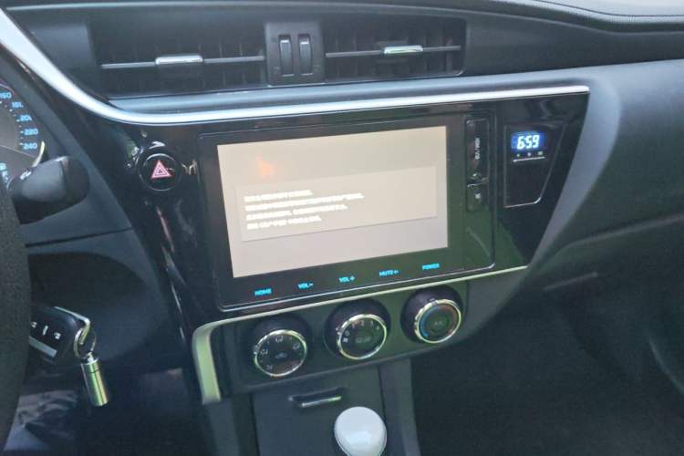 Used Toyota Corolla 2017 Revised Version 1.2T S-CVT GL-i Audio And AC Panel