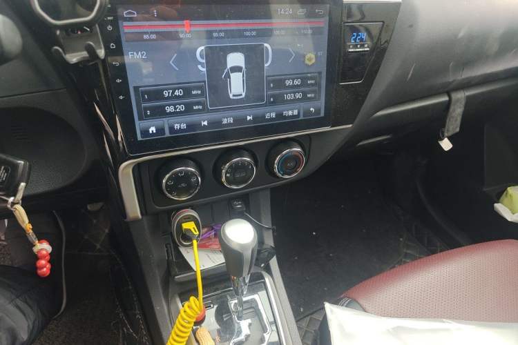 Used Toyota Corolla 2017 Revised Version 1.2T S-CVT GL-i Audio And AC Panel