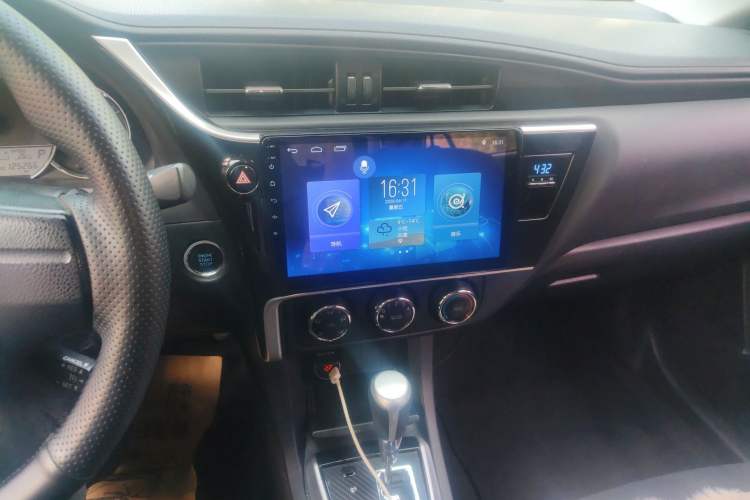 Used Toyota Corolla 2017 Revised Version 1.2T S-CVT GL Audio And AC Panel