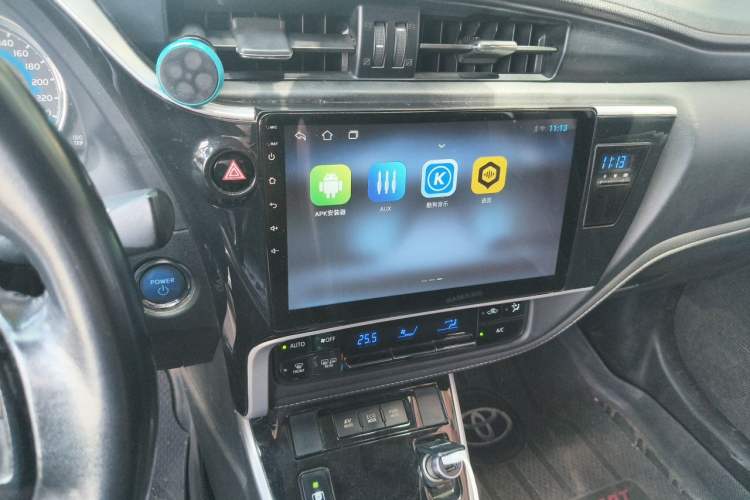 Used Toyota Corolla 2017 Revised Dual-Engine 1.8L E-CVT Elite Edition Audio And AC Panel
