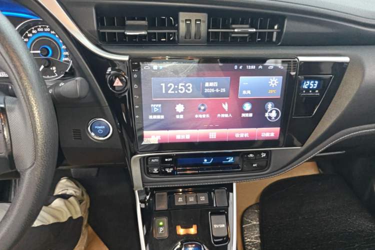 Used Toyota Corolla 2017 Revised Dual-Engine 1.8L E-CVT Leading Edition Audio And AC Panel