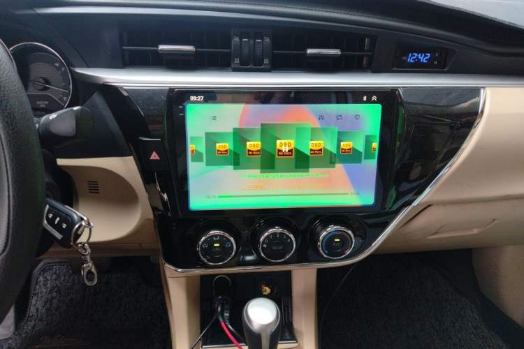Used Toyota Corolla 2017 1.6L CVT GL Audio And AC Panel