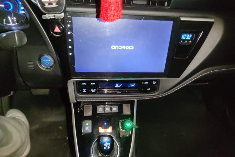 Used Toyota Corolla 2017 Revised Dual-Engine 1.8L E-CVT Elite Edition Audio And AC Panel