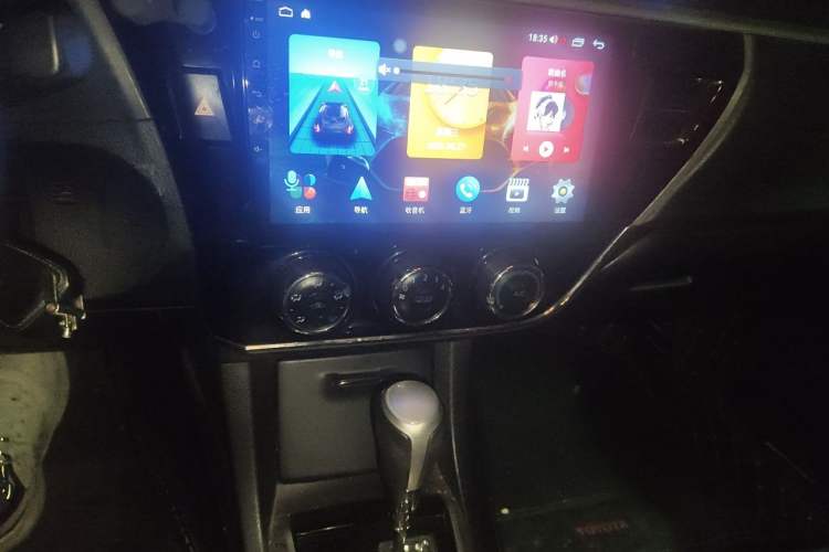Used Toyota Corolla 2017 Revised Version 1.6L S-CVT GL Audio And AC Panel