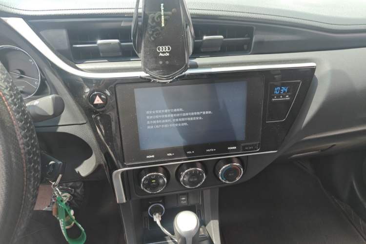 Used Toyota Corolla 2017 Revised Version 1.2T S-CVT GL Audio And AC Panel