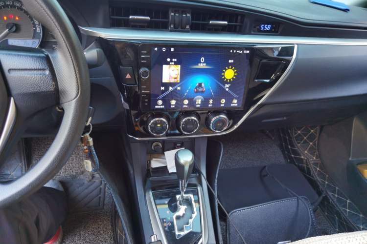 Used Toyota Corolla 2017 1.2T CVT GL Audio And AC Panel