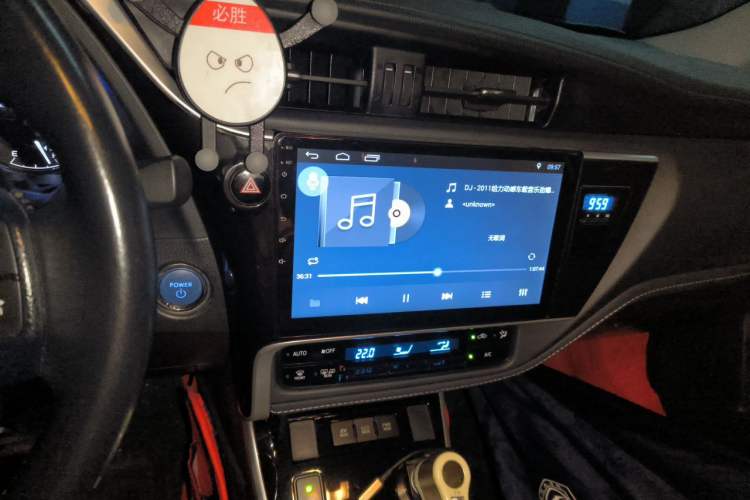 Used Toyota Corolla 2017 Revised Dual-Engine 1.8L E-CVT Elite Edition Audio And AC Panel