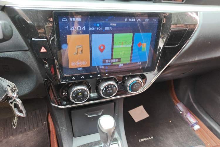 Used Toyota Corolla 2017 1.6L CVT GL Audio And AC Panel