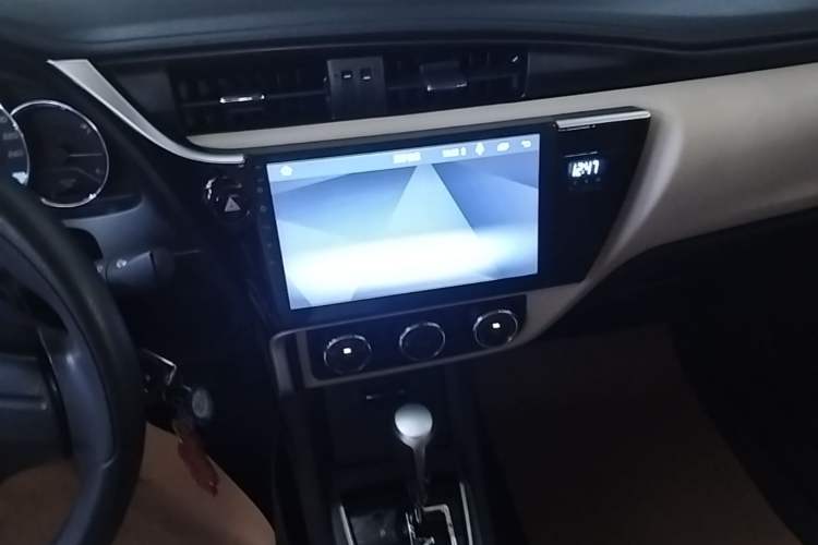 Used Toyota Corolla 2017 Revised Version 1.2T S-CVT GL Audio And AC Panel