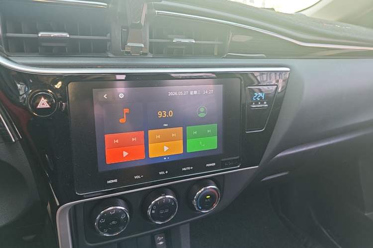 Used Toyota Corolla 2017 Revised Version 1.2T S-CVT GL-i Audio And AC Panel
