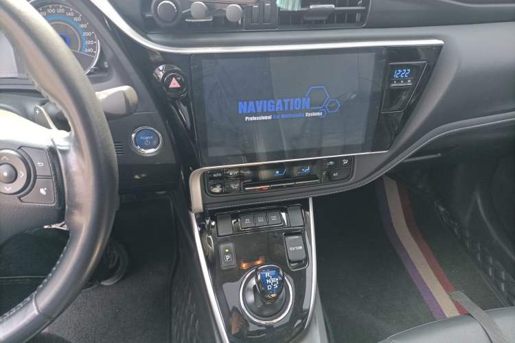 Used Toyota Corolla 2017 Revised Dual-Engine 1.8L E-CVT Elite Edition Audio And AC Panel