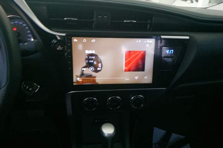 Used Toyota Corolla 2017 Revised Version 1.2T S-CVT GL-i Audio And AC Panel