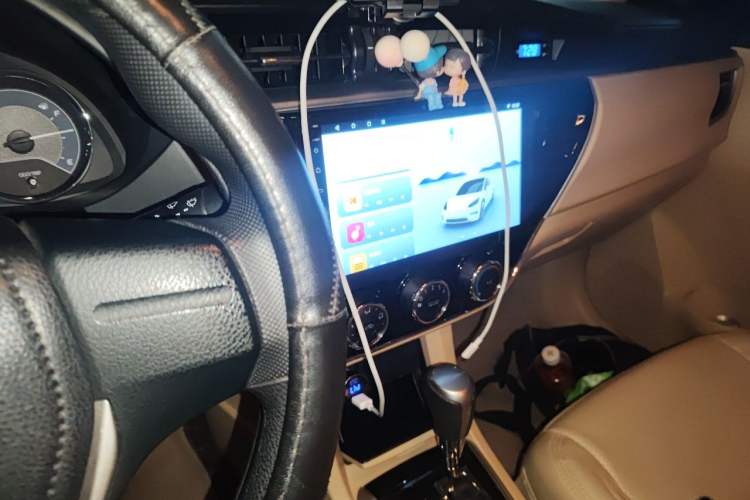 Used Toyota Corolla 2017 1.6L CVT GL Audio And AC Panel