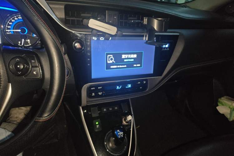 Used Toyota Corolla 2017 Revised Dual-Engine 1.8L E-CVT Leading Edition Audio And AC Panel