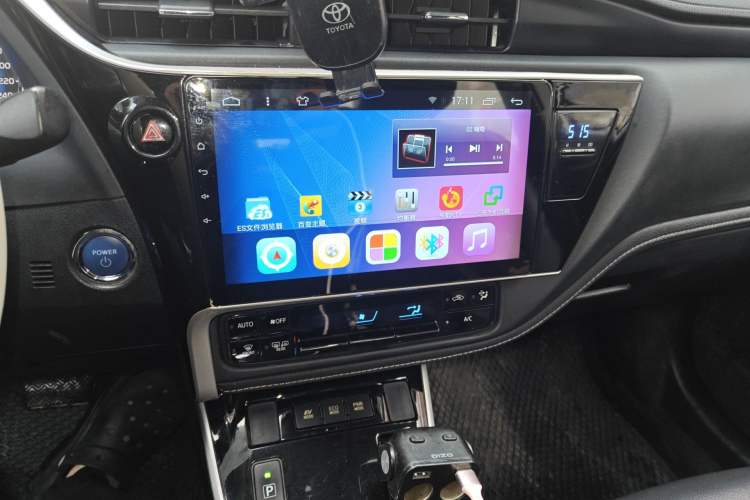 Used Toyota Corolla 2017 Revised Dual-Engine 1.8L E-CVT Leading Edition Audio And AC Panel