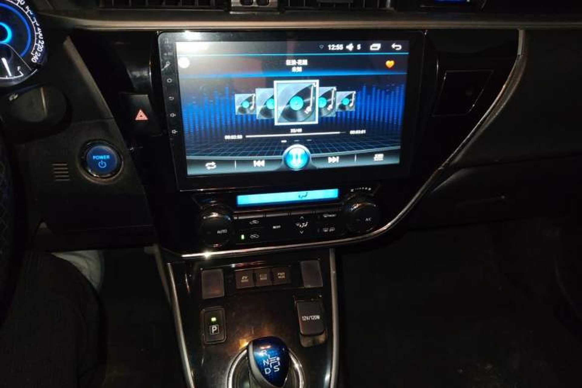 Used Toyota Corolla 2017 Revised Dual-Engine 1.8L E-CVT Leading Edition Audio And AC Panel