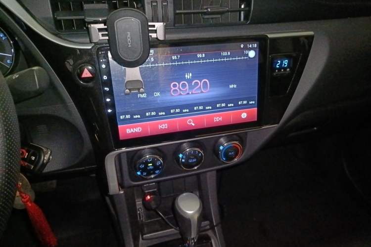 Used Toyota Corolla 2017 Revised Version 1.2T S-CVT GL Audio And AC Panel