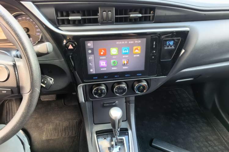 Used Toyota Corolla 2017 Revised Version 1.2T S-CVT GL-i Audio And AC Panel