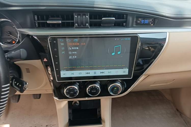 Used Toyota Corolla 2017 1.2T Manual GL Audio And AC Panel