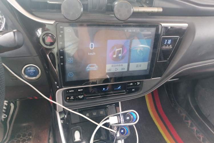 Used Toyota Corolla 2017 Revised Dual-Engine 1.8L E-CVT Leading Edition Audio And AC Panel