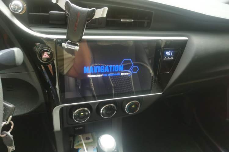 Used Toyota Corolla 2017 Revised Version 1.2T S-CVT GL Audio And AC Panel