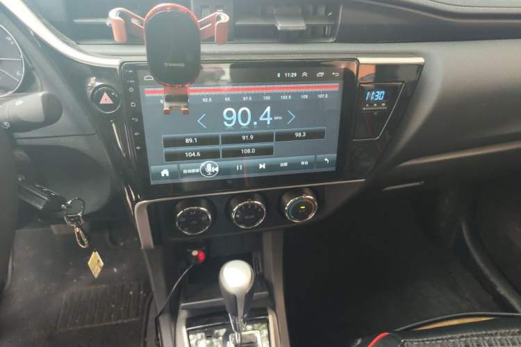 Used Toyota Corolla 2017 Revised Version 1.2T S-CVT GL Audio And AC Panel