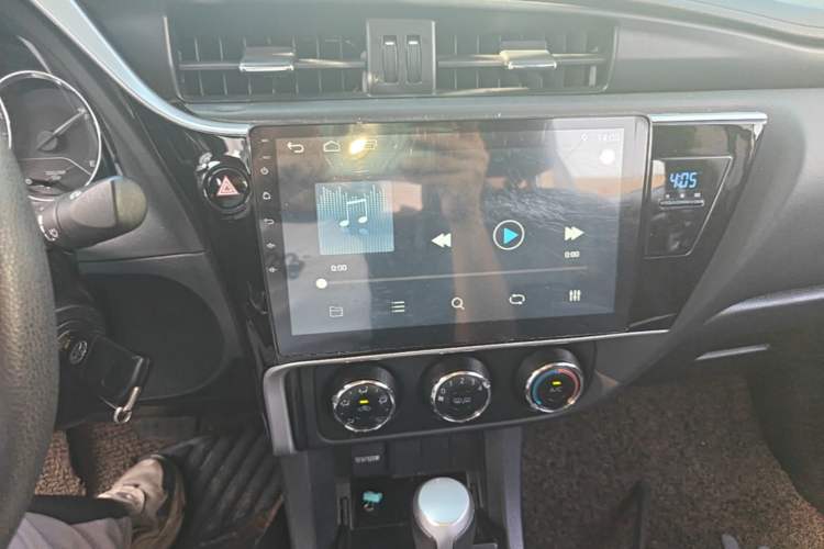 Used Toyota Corolla 2017 Revised Version 1.2T S-CVT GL Audio And AC Panel
