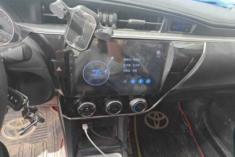 Used Toyota Corolla 2017 1.2T Manual GL Audio And AC Panel