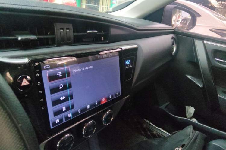 Used Toyota Corolla 2017 Revised Version 1.2T S-CVT GL Audio And AC Panel