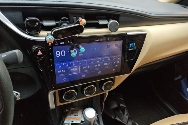 Used Toyota Corolla 2017 Revised Version 1.2T S-CVT GL Audio And AC Panel