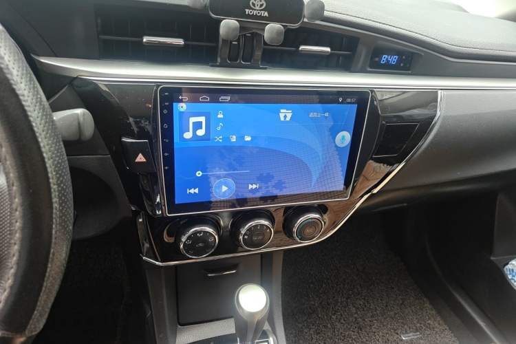 Used Toyota Corolla 2017 1.2T CVT GL Audio And AC Panel