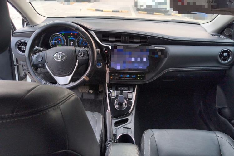 Used Toyota Corolla 2017 Revised Dual-Engine 1.8L E-CVT Elite Edition Center Console