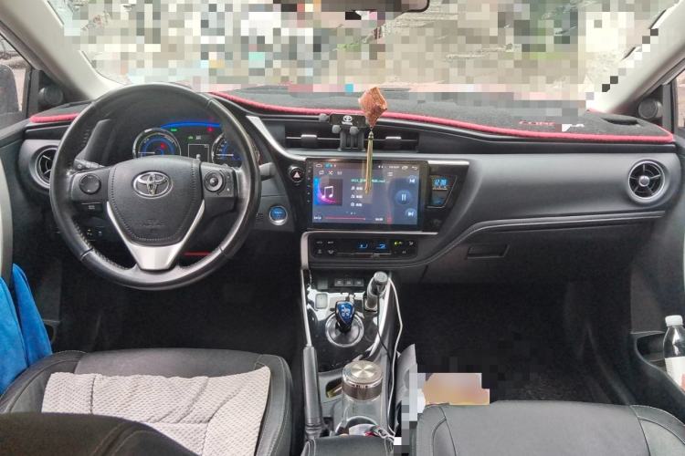 Used Toyota Corolla 2017 Revised Dual-Engine 1.8L E-CVT Elite Edition Center Console