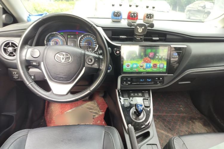 Used Toyota Corolla 2017 Revised Dual-Engine 1.8L E-CVT Elite Edition Center Console