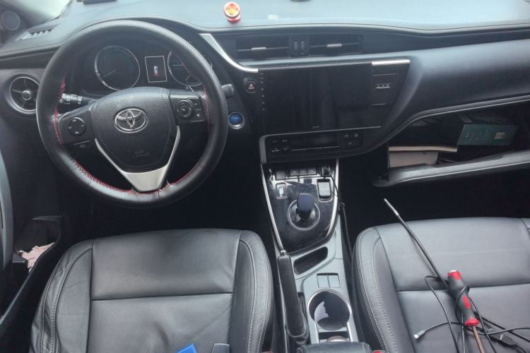 Used Toyota Corolla 2017 Revised Dual-Engine 1.8L E-CVT Elite Edition Center Console