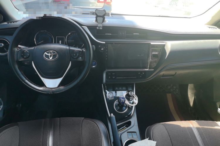 Used Toyota Corolla 2017 Revised Dual-Engine 1.8L E-CVT Elite Edition Center Console