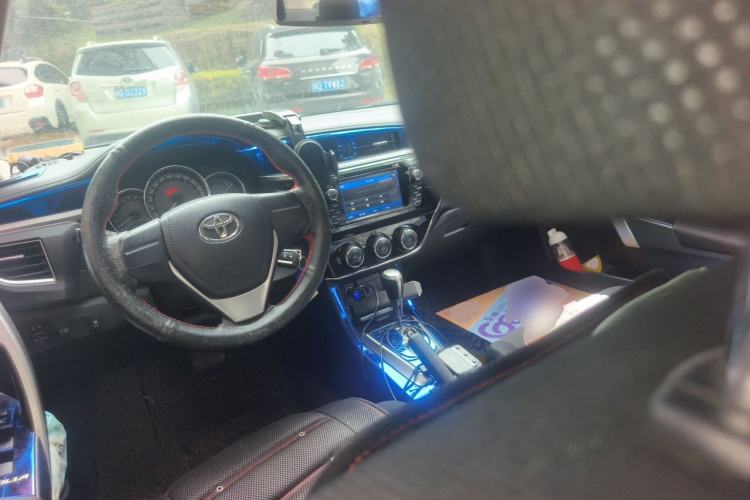 Used Toyota Corolla 2017 1.2T CVT GL Center Console