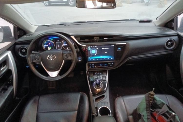 Used Toyota Corolla 2017 Revised Dual-Engine 1.8L E-CVT Leading Edition Center Console