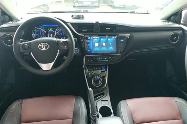 Used Toyota Corolla 2017 Revised Dual-Engine 1.8L E-CVT Elite Edition Center Console