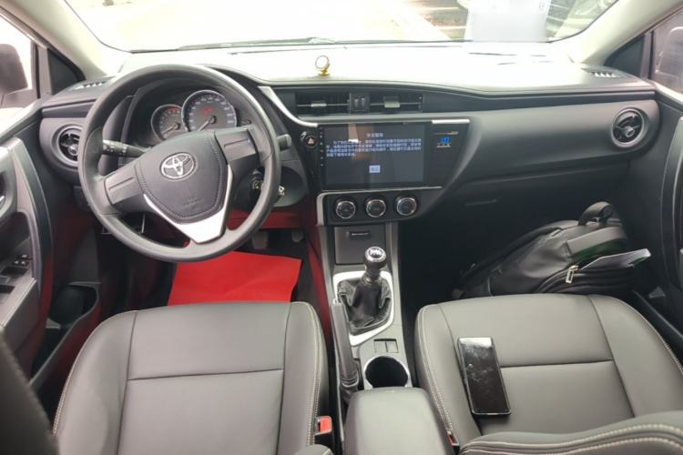 Used Toyota Corolla 2017 Revised Version 1.2T Manual GL Center Console