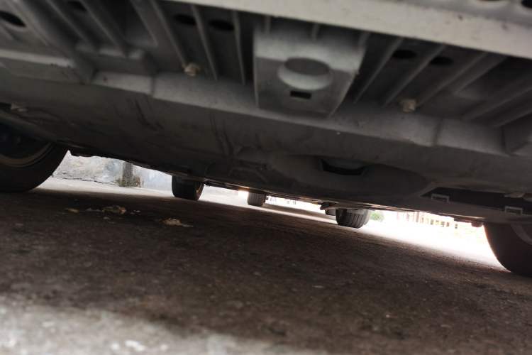 Used Toyota Corolla 2017 Revised Dual-Engine 1.8L E-CVT Leading Edition Chassis Front