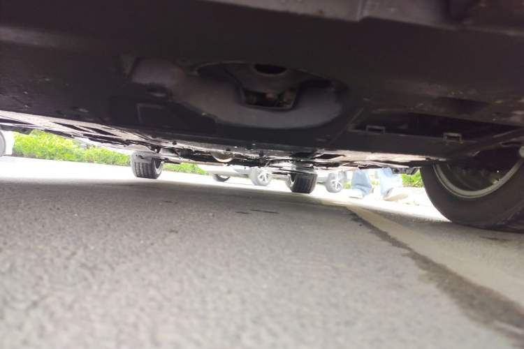 Used Toyota Corolla 2017 Revised Dual-Engine 1.8L E-CVT Elite Edition Chassis Front