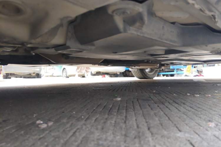 Used Toyota Corolla 2017 Revised Dual-Engine 1.8L E-CVT Leading Edition Chassis Front Left