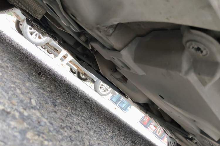 Used Toyota Corolla 2017 Revised Dual-Engine 1.8L E-CVT Elite Edition Chassis Front Left