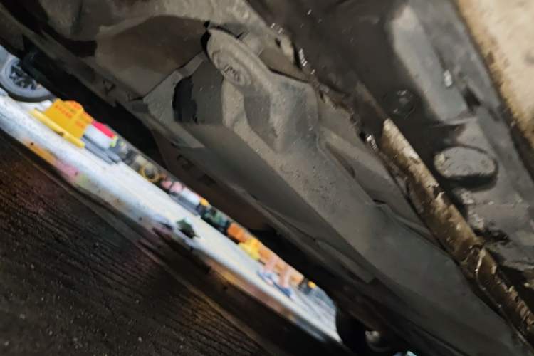 Used Toyota Corolla 2017 Revised Dual-Engine 1.8L E-CVT Elite Edition Chassis Front Left