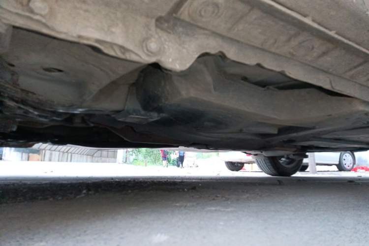 Used Toyota Corolla 2017 Revised Dual-Engine 1.8L E-CVT Leading Edition Chassis Front Left