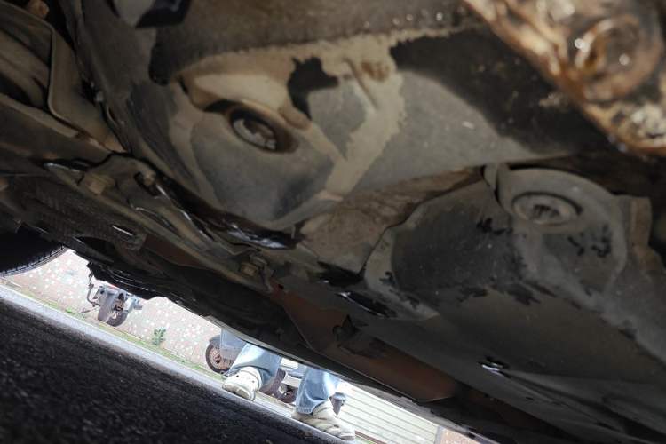 Used Toyota Corolla 2017 Revised Dual-Engine 1.8L E-CVT Elite Edition Chassis Front Left
